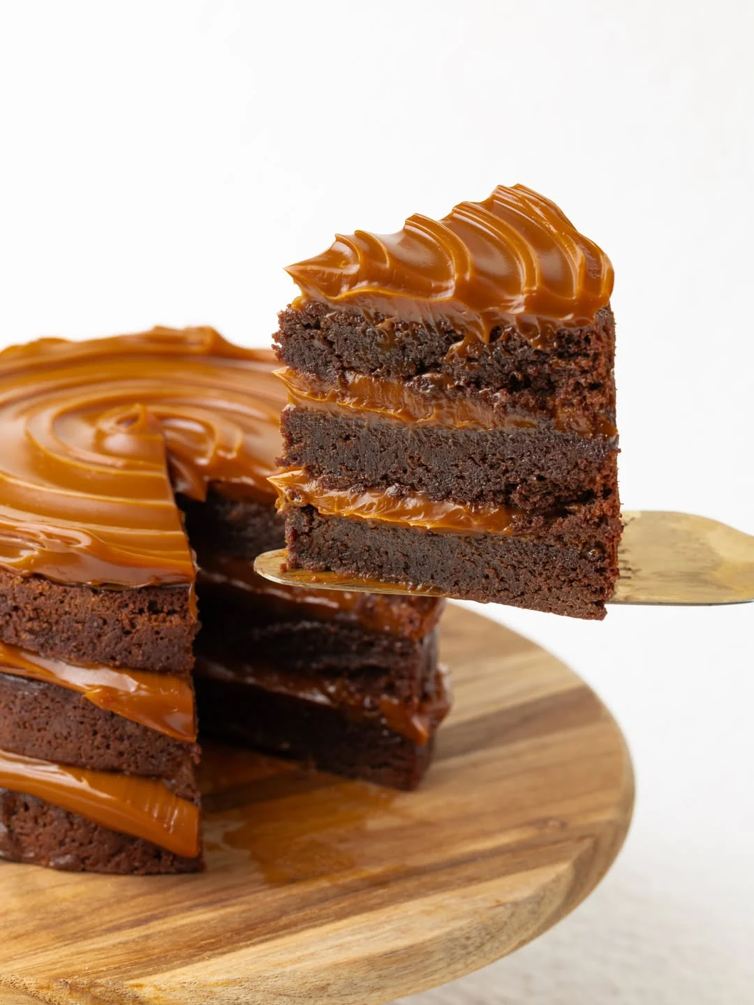 Brownie Puxa em camadas com doce de leite